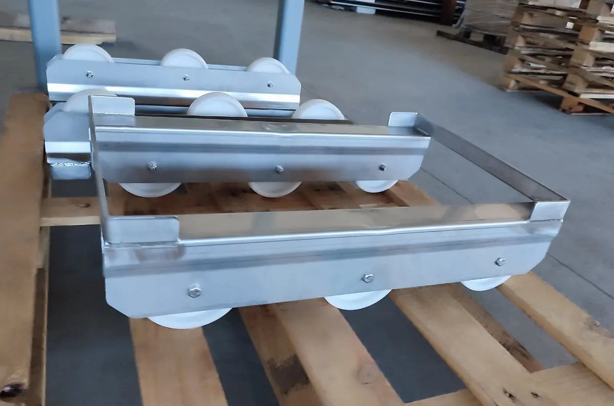 Carrello di trasporto in acciaio inox per cassette Euro E2