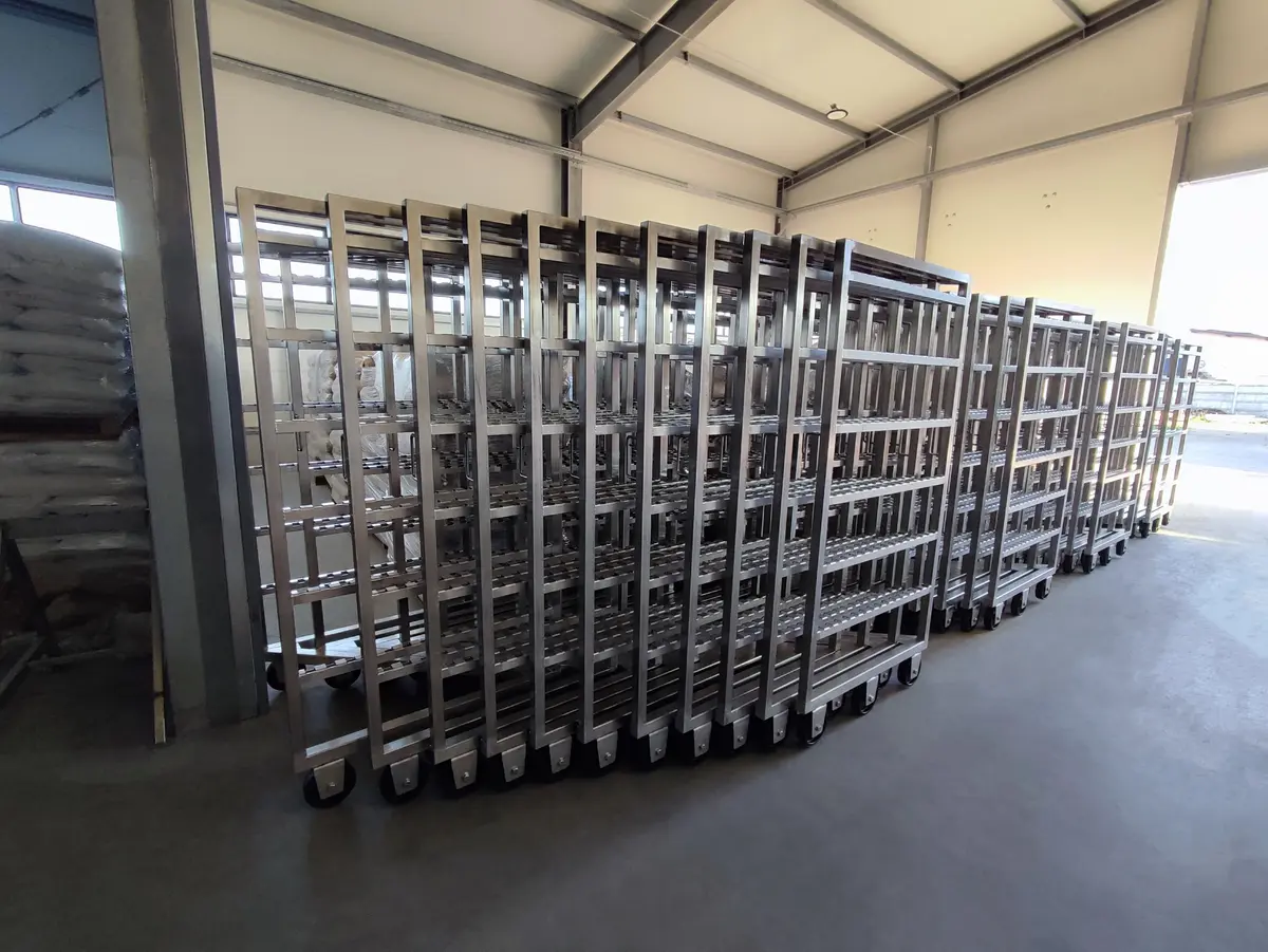 Carrelli per affumicatura in acciaio inox