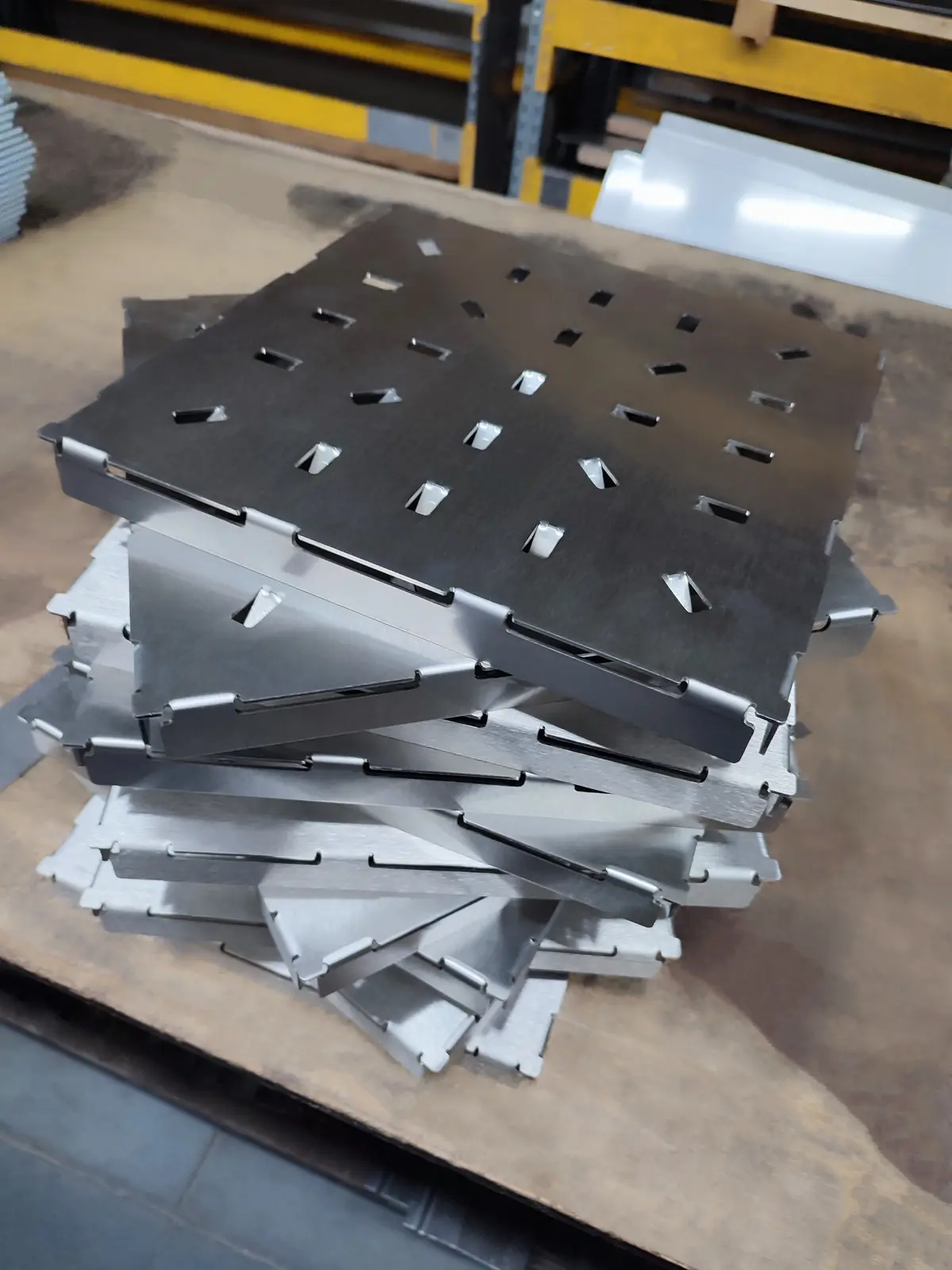 Piastra da pavimento in acciaio inox