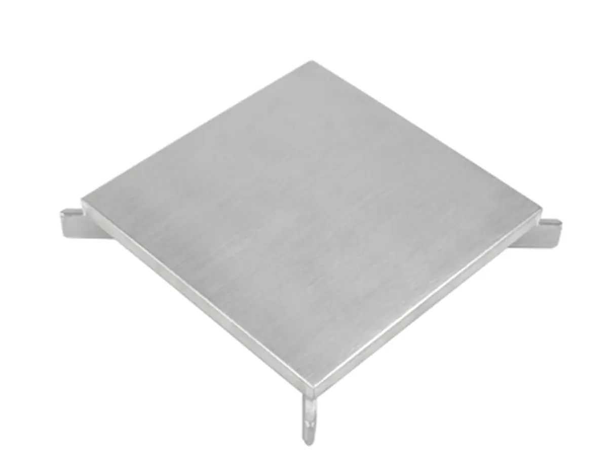 Coperchio quadrato in acciaio inox per drenaggio puntuale